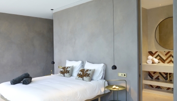 Resa Estates Ibiza koop sale Cala Moli villa seaviews modern bedroom 4.jpg